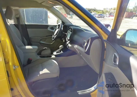 2020 Kia Soul Lx z USA, uszkodzony, nr VIN KNDJ23AU0L7092899